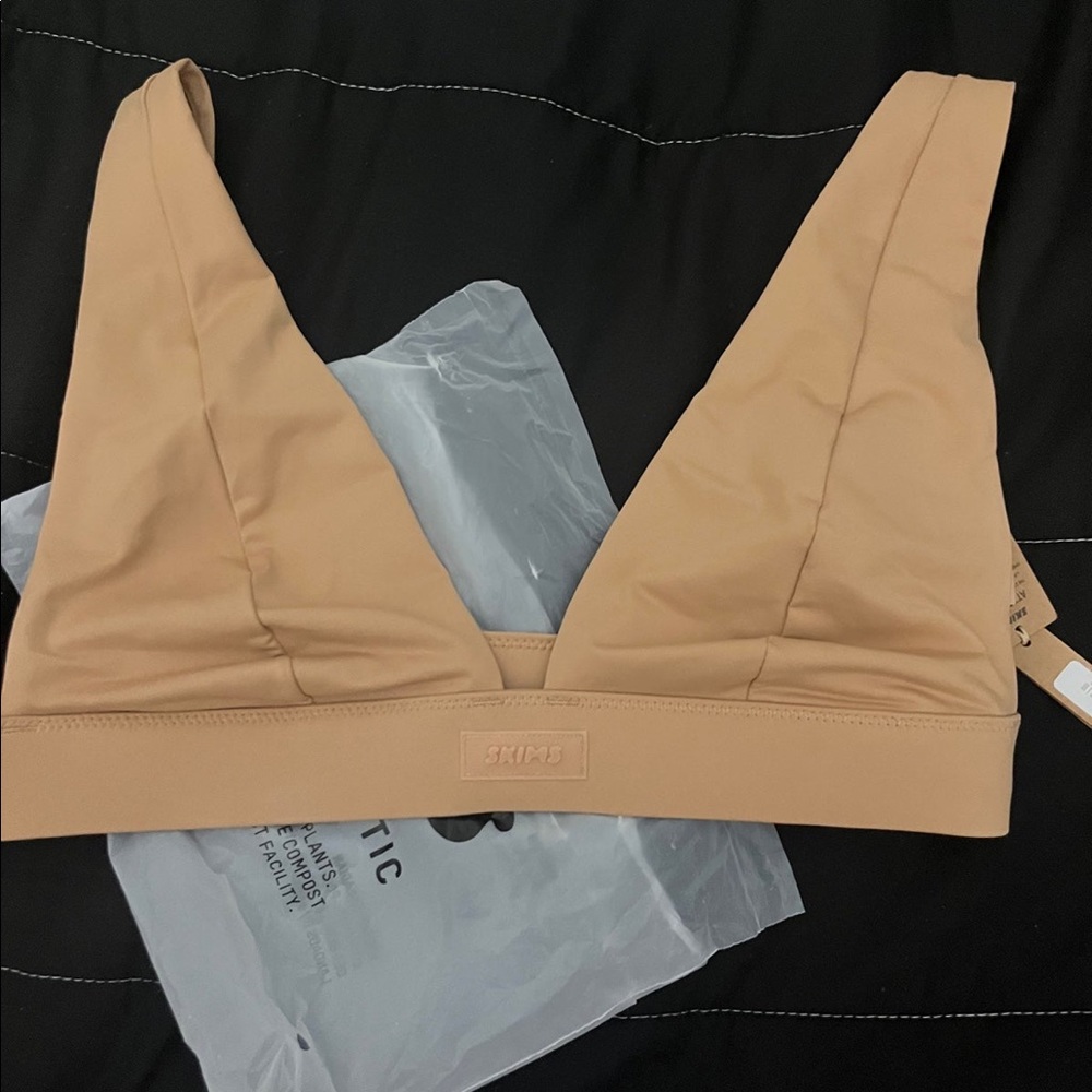 Skims swim